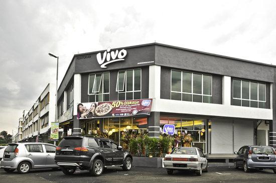 Vivo American Pizza & Panini